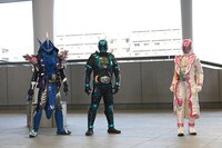 「仮面ライダースペクター×ブレイズ」
