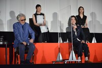 「キネマの神様」完成披露舞台挨拶の様子。