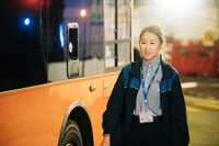 「人生の運転手（ドライバー）～明るい未来に進む路～」