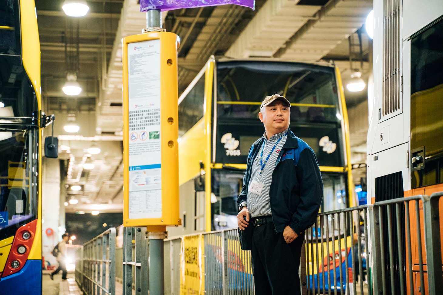 「人生の運転手（ドライバー）～明るい未来に進む路～」