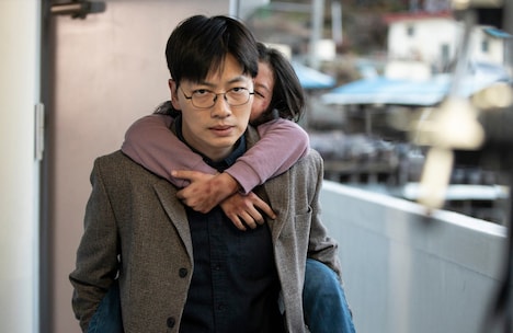 「幼い依頼人」 (c)2019 EASTDREAMSYNOPEX CO., LTD. & LOTTE ENTERTAINMENT All Rights Reserved.