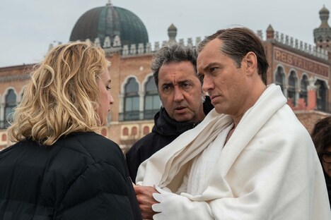 「ニュー・ポープ 悩める新教皇」ティザー映像メイキング写真