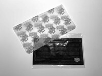 ミニシアターパークのオリジナルグッズ。マスクケースとマスク。