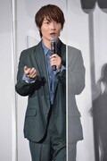 ゲーム愛を熱弁する神木隆之介。