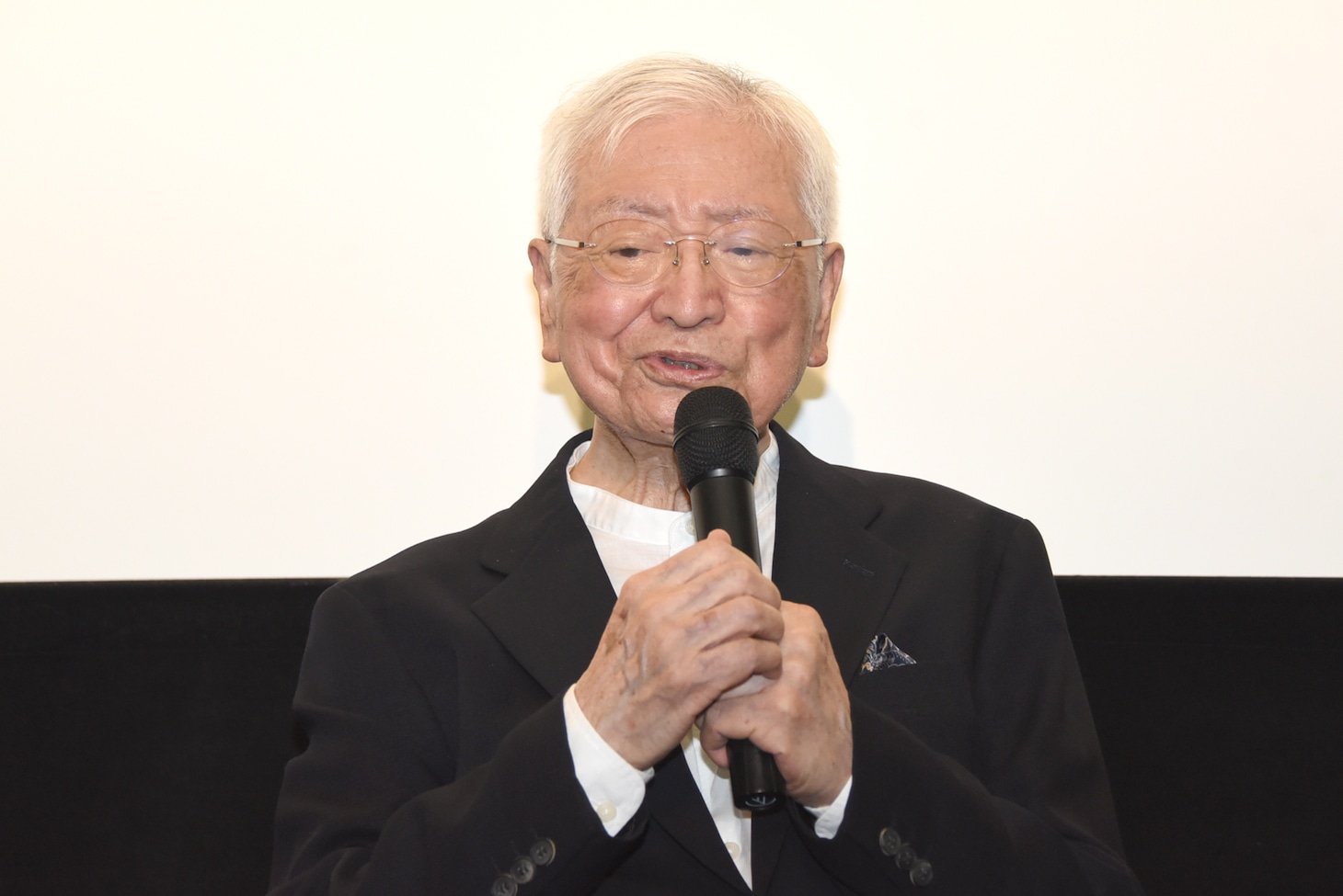 篠田正浩