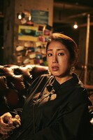 福宮あやの演じる栗林マロン。