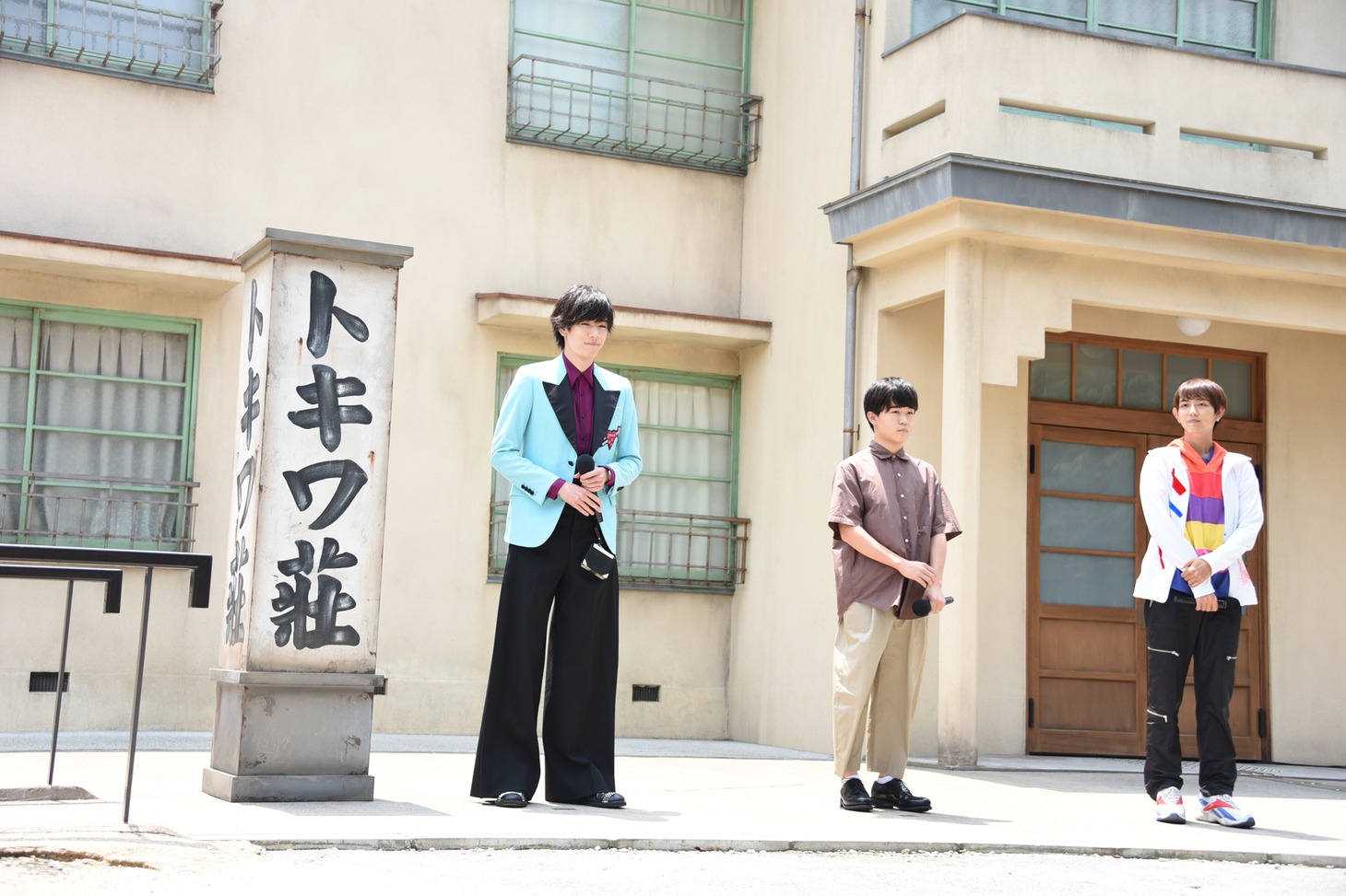 「セイバー＋ゼンカイジャー スーパーヒーロー戦記」完成報告イベントの様子。
