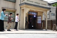 藤岡弘、登場の様子。