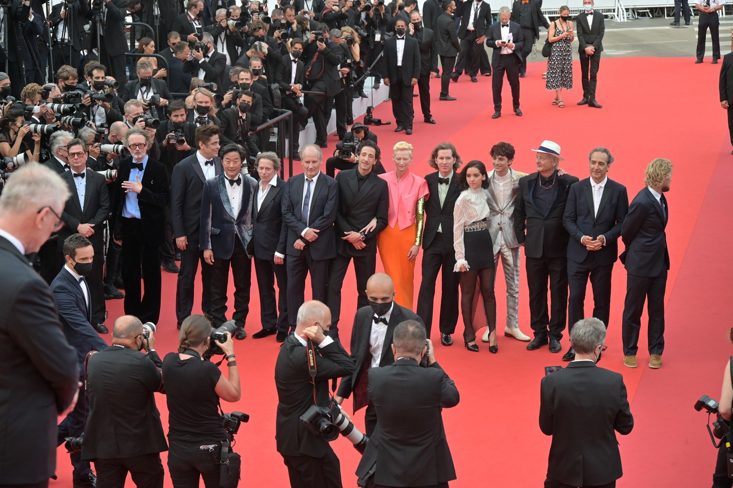 「フレンチ・ディスパッチ ザ・リバティ、カンザス・イヴニング・サン別冊」カンヌ国際映画祭レッドカーペットの様子。