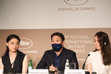 左から三浦透子、濱口竜介、霧島れいか。(c)Kazuko WAKAYAMA