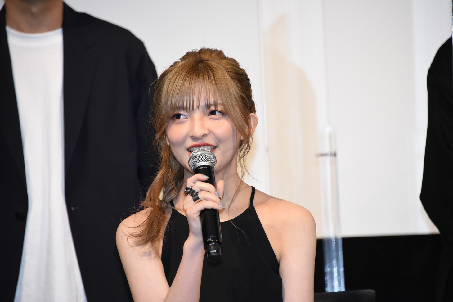 甲田まひる