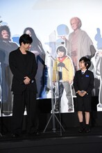 左から大沢たかお、寺田心。