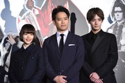 左から杉咲花、三浦貴大、赤楚衛二。