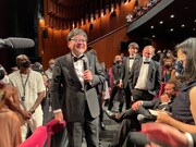 細田守（中央）