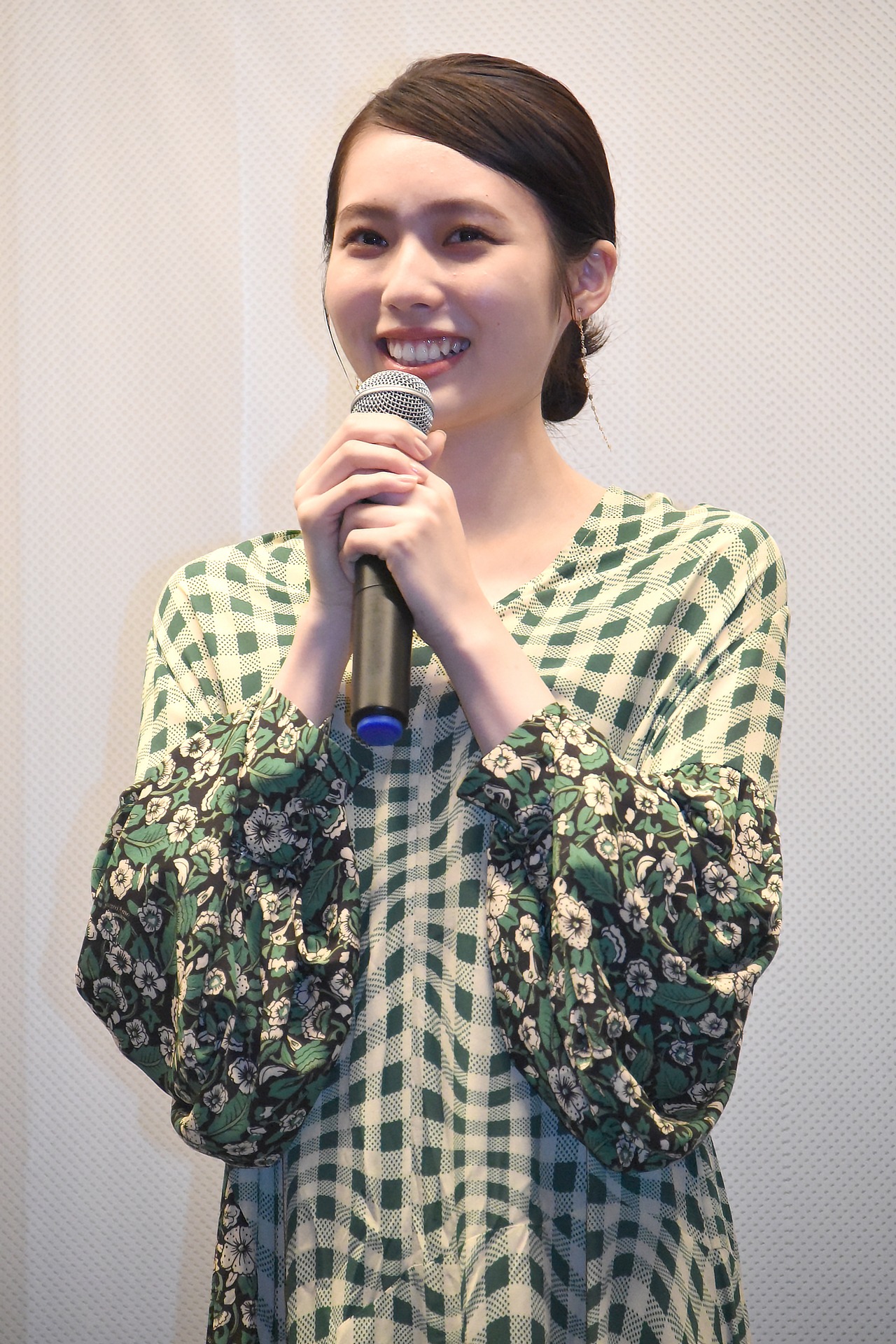 秋田汐梨