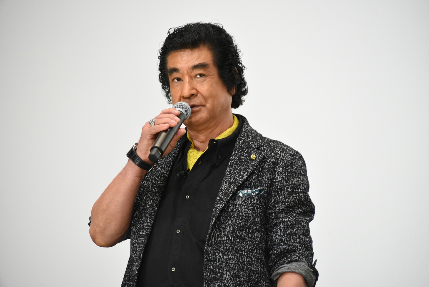 藤岡弘、