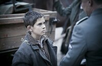 「ふたつの名前を持つ少年」 (c)2013 Bittersuess Pictures