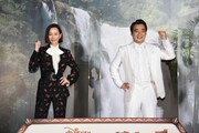 左から木村佳乃、斉藤慎二。