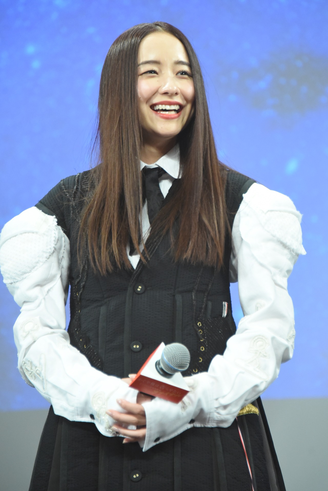 堀田真由