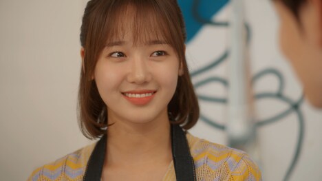 「ソロじゃなくてメロ」より、チェ・ユジョン演じるポン・ジュイ。