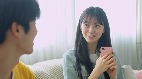 「ソロじゃなくてメロ」より、キム・ドヨン演じるチ・ヨンソ。