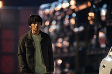 「鳩の撃退法」より、風間俊介演じる幸地秀吉。