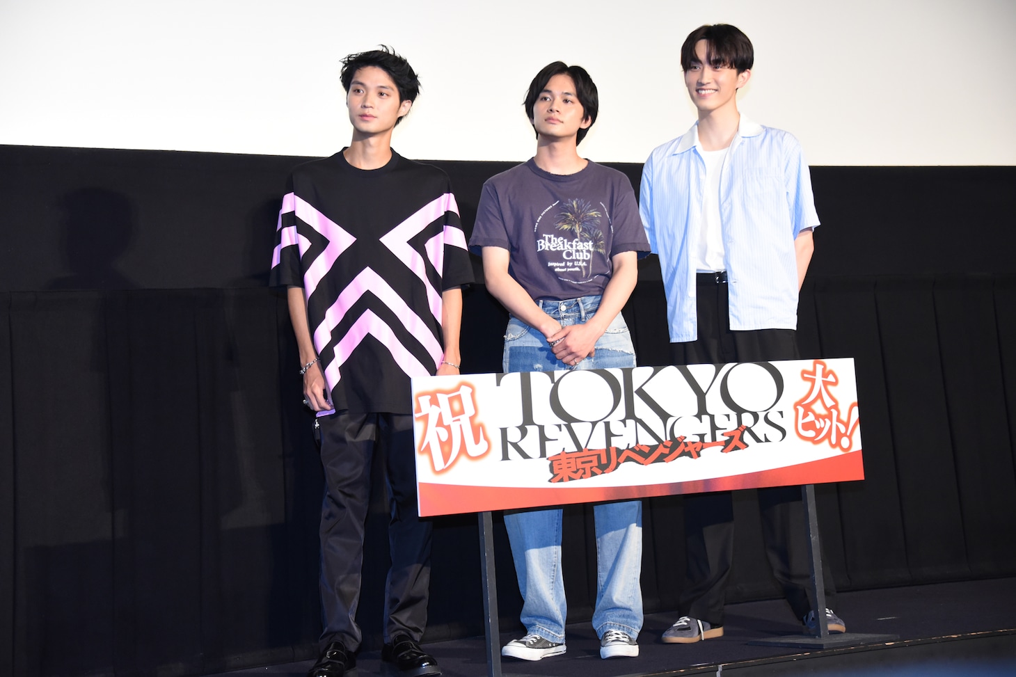 左から磯村勇斗、北村匠海、杉野遥亮。