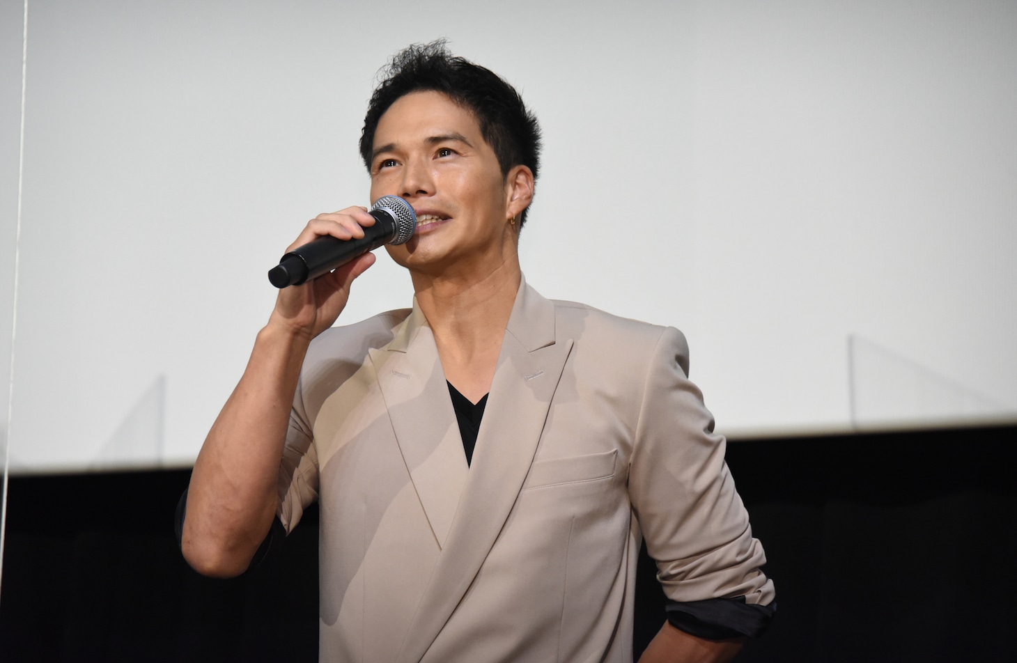 市原隼人