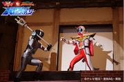 「機界戦隊ゼンカイジャーVS百獣戦隊ガオレンジャー スペシャルバトルステージ」の様子。