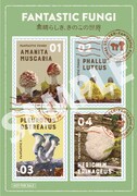 「素晴らしき、きのこの世界」前売り特典となる切手風きのこシールのサンプル。