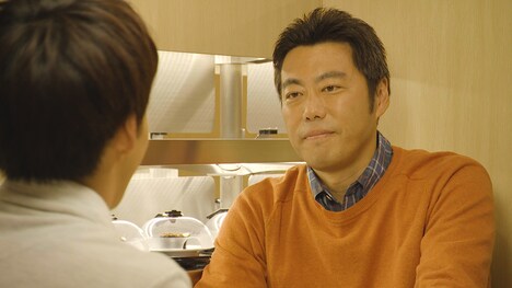 「くら寿司 presents 高校野球ショートドラマ 海と空と蓮と」より、上原浩治演じる青空の父。
