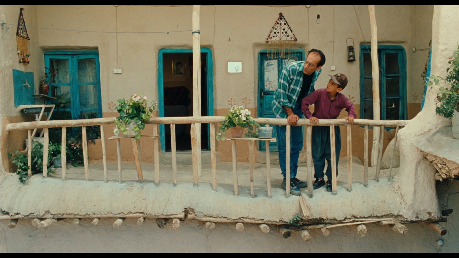 「風が吹くまま」 (c)1999 MK2 PRODUCTIONS-ABBAS KIAROSTAMI