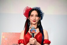 ファーストサマーウイカ