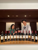 左から竹島由夏、平山浩行。