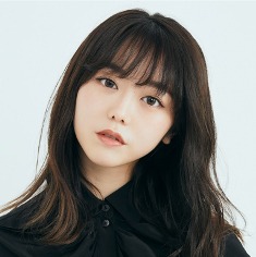 峯岸みなみ
