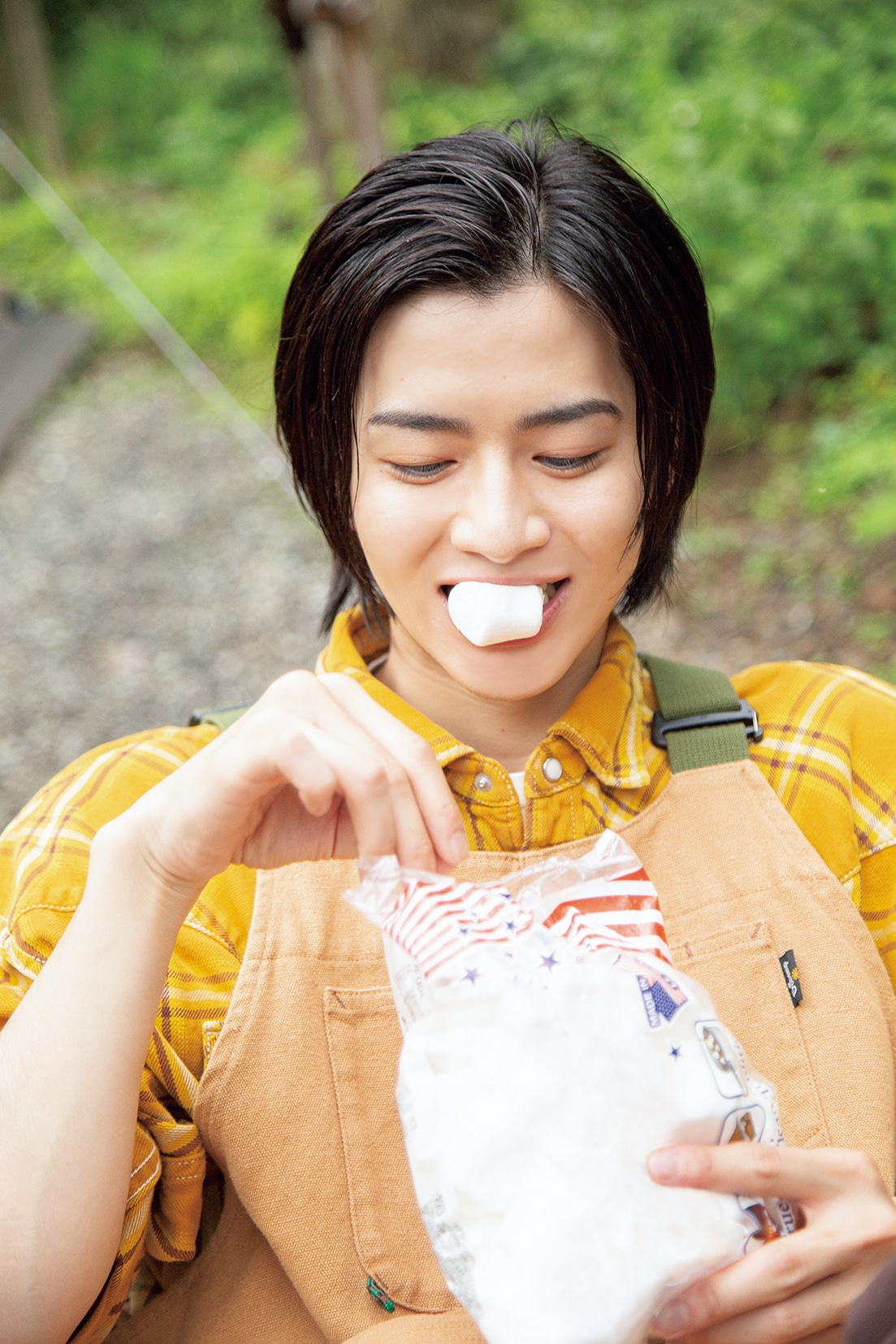 飯島寛騎セカンド写真集「六彩」より。