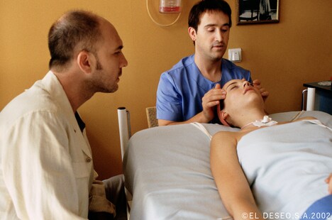 「トーク・トゥ・ハー」