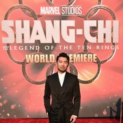 「シャン・チー」ワールドプレミアにシム・リウ、オークワフィナら集結