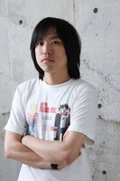 向井康介