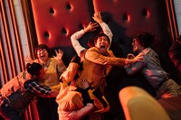 「ゾンビ・プレジデント」 (c)2020 Third Man Entertainment Co., Ltd. / Sky Films Entertainment Co., Ltd. / Lots Home Entertainment Co., Ltd. / Uni Connect Broadcast Production Co., Ltd. / Greener Grass Culture Co., Ltd. / Across Films Inc. / Kaohsiung Film Fund  All Rights Reserved (c)Greener Grass Production Co., Ltd.