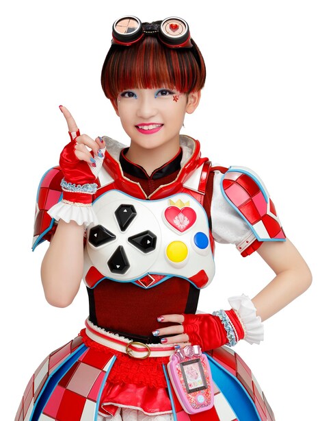 比嘉優和演じる赤星ホノカ。