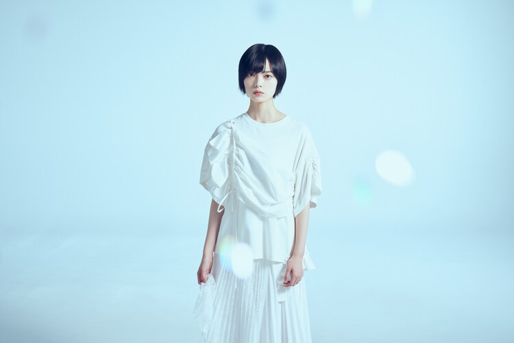 平手友梨奈が新人ジョッキーに ドラマ 風の向こうへ駆け抜けろ で中村蒼と共演 映画ナタリー