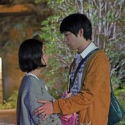 ヒロインは超アンラッキー体質、趣里×渡辺大知「初情事まであと1時間」の新カット