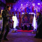 ニコラス・ケイジ、日本刀になった片腕でTAK∴を斬る!園子温監督作の本編映像
