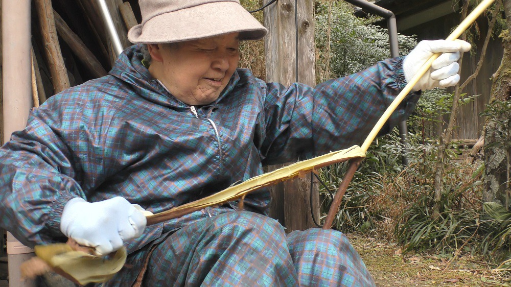 「明日をへぐる」