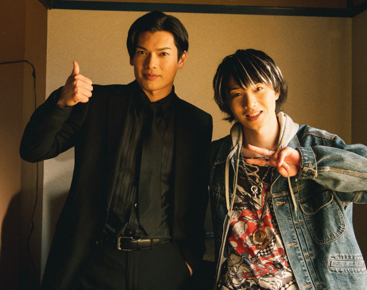 クロガラス DVD 4枚 まとめ売り 植田圭輔 崎山つばさ 映画 映画『クロガラス』シリーズグッズ取扱開始|グッズ