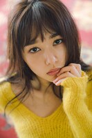 桜井日奈子の2022年版カレンダーブックより。（東京ニュース通信社刊）