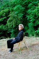 「something in the air」ビジュアル