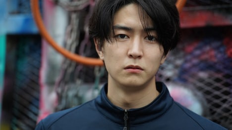 「恋い焦れ歌え」