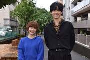 左から杉咲花、杉野遥亮。